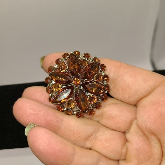 Topaz and Gold Tone Color Brooch - Picture 6 of 6